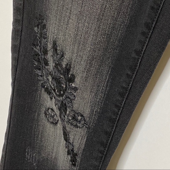 Mudd 7 Skinny grey and black embellishment jean - Picture 7 of 8